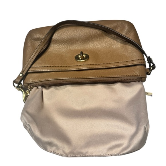 Coach wristlet - Picture 6 of 9